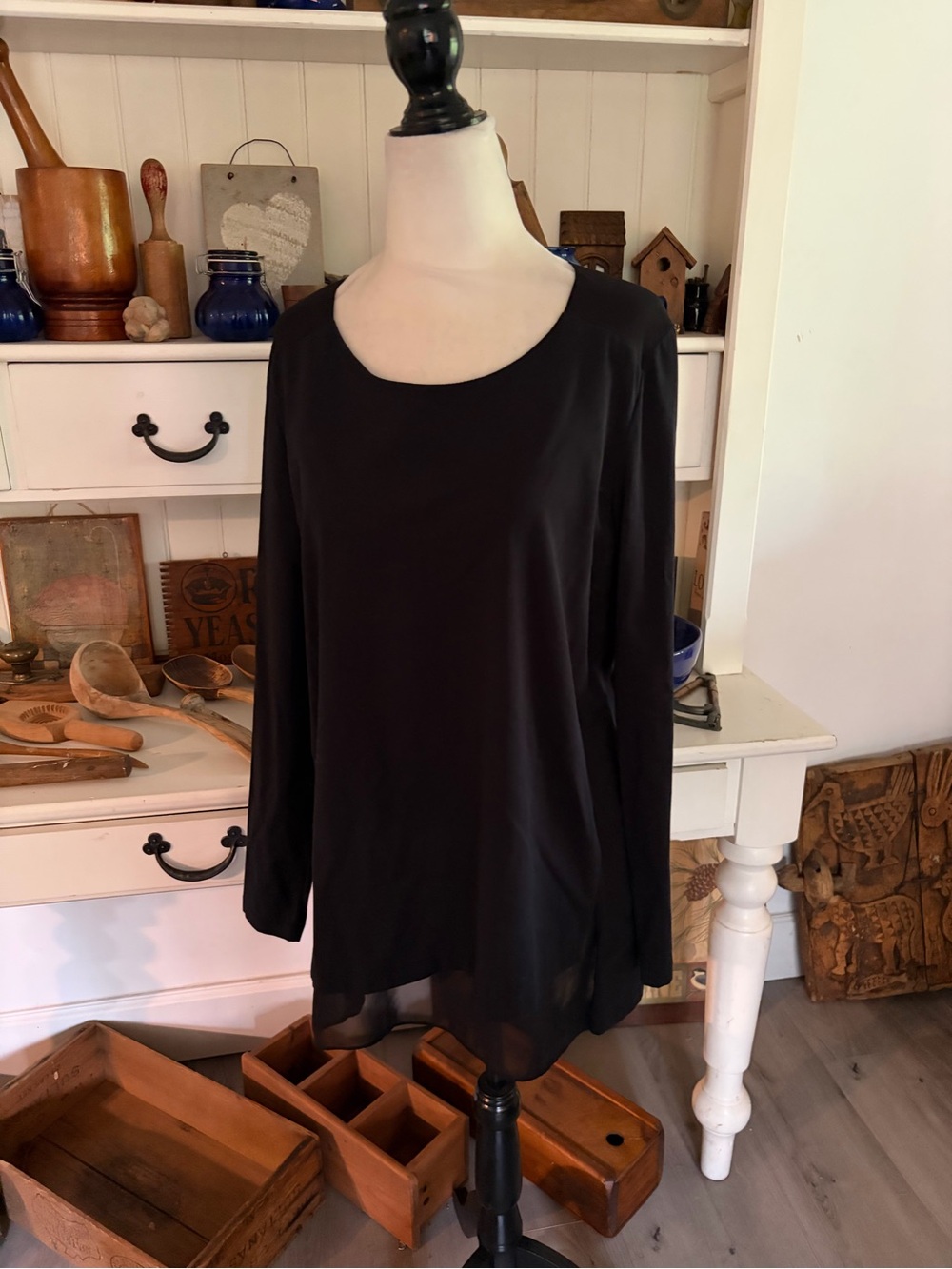 Lafayette 148 New York Classic Black Long-Sleeve Women's Blouse